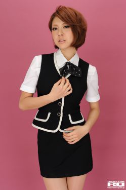 董明珠体验汉服